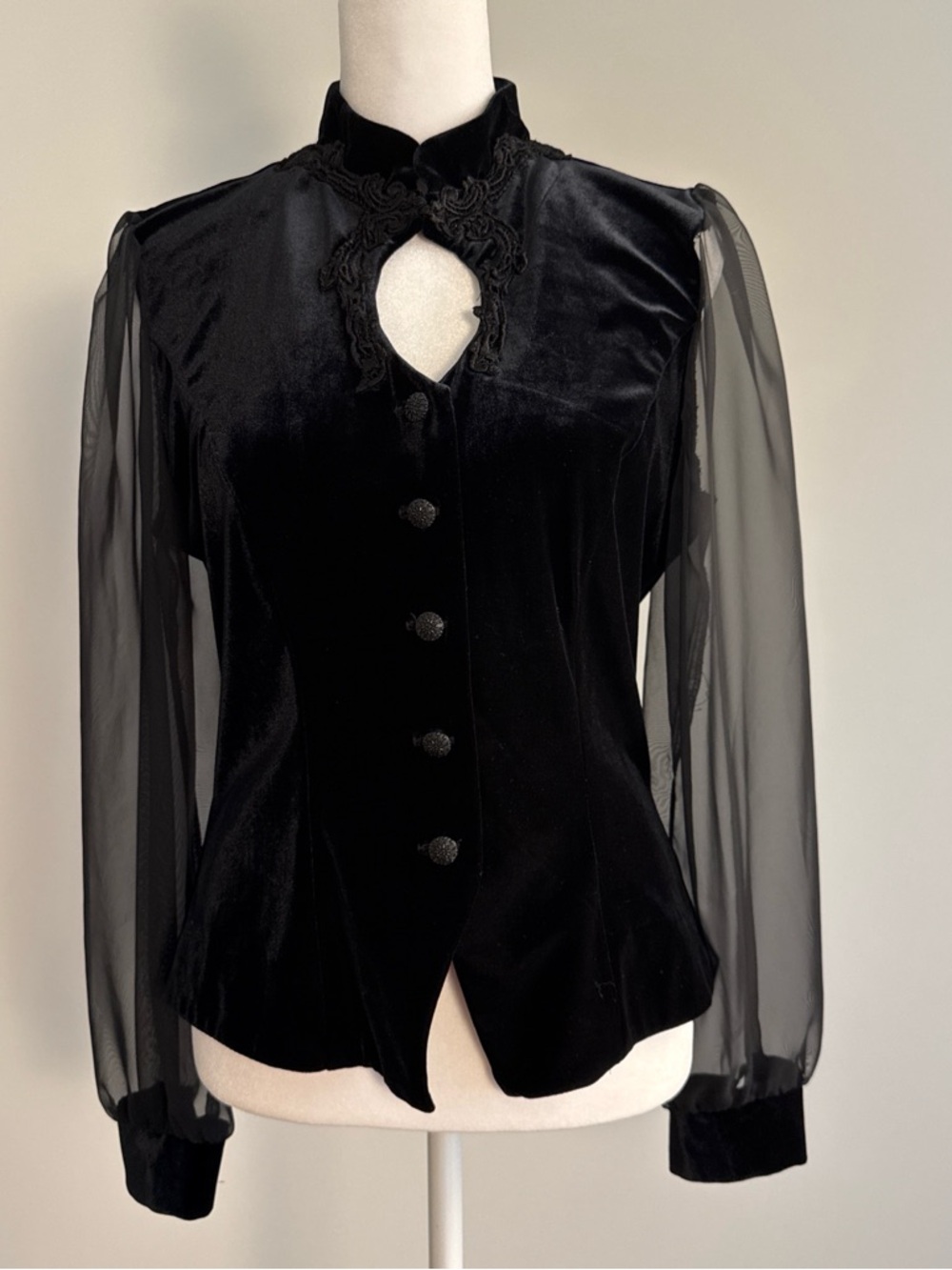 Vintage David Rose Knight 80s